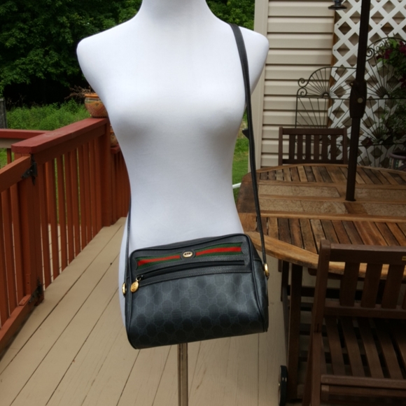 Gucci Black Coated Canvas Crossbody Camera Bag - Picture 12 of 15